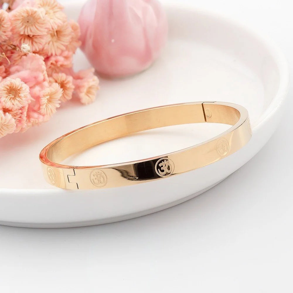 SPIRITUAL OM KADA (1 Year Color Guarantee)