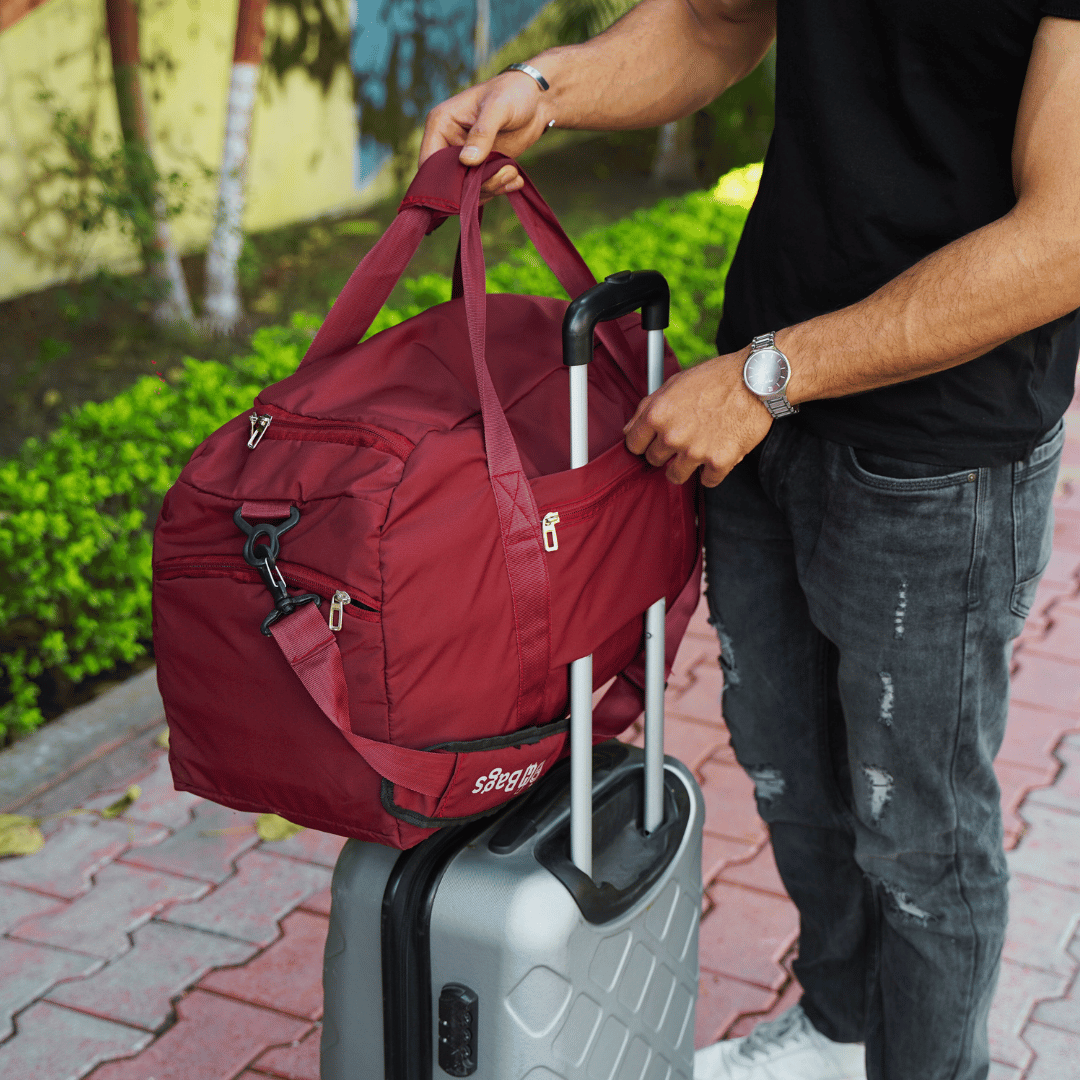 6-Compartment Travel Bag